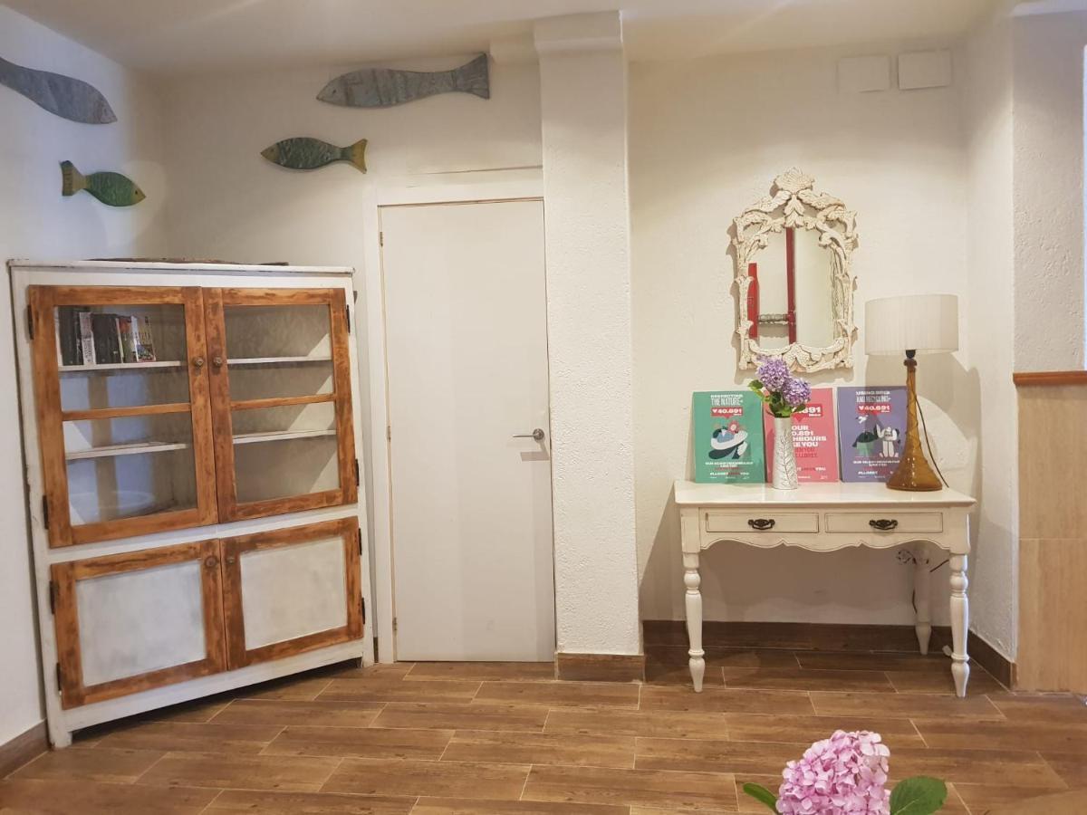 Hostal Mozaik Lloret Льорет-де-Мар Екстер'єр фото